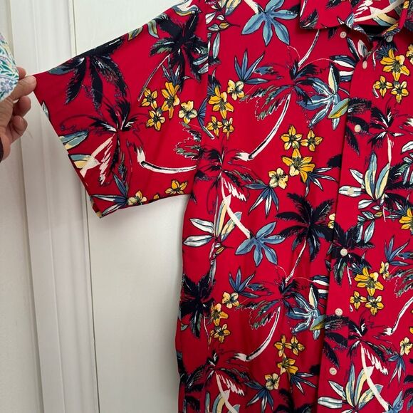 Natural Issue Wrinkle Free Vibrant Floral Hawaiian Button up Shirt Size L - Picture 4 of 5